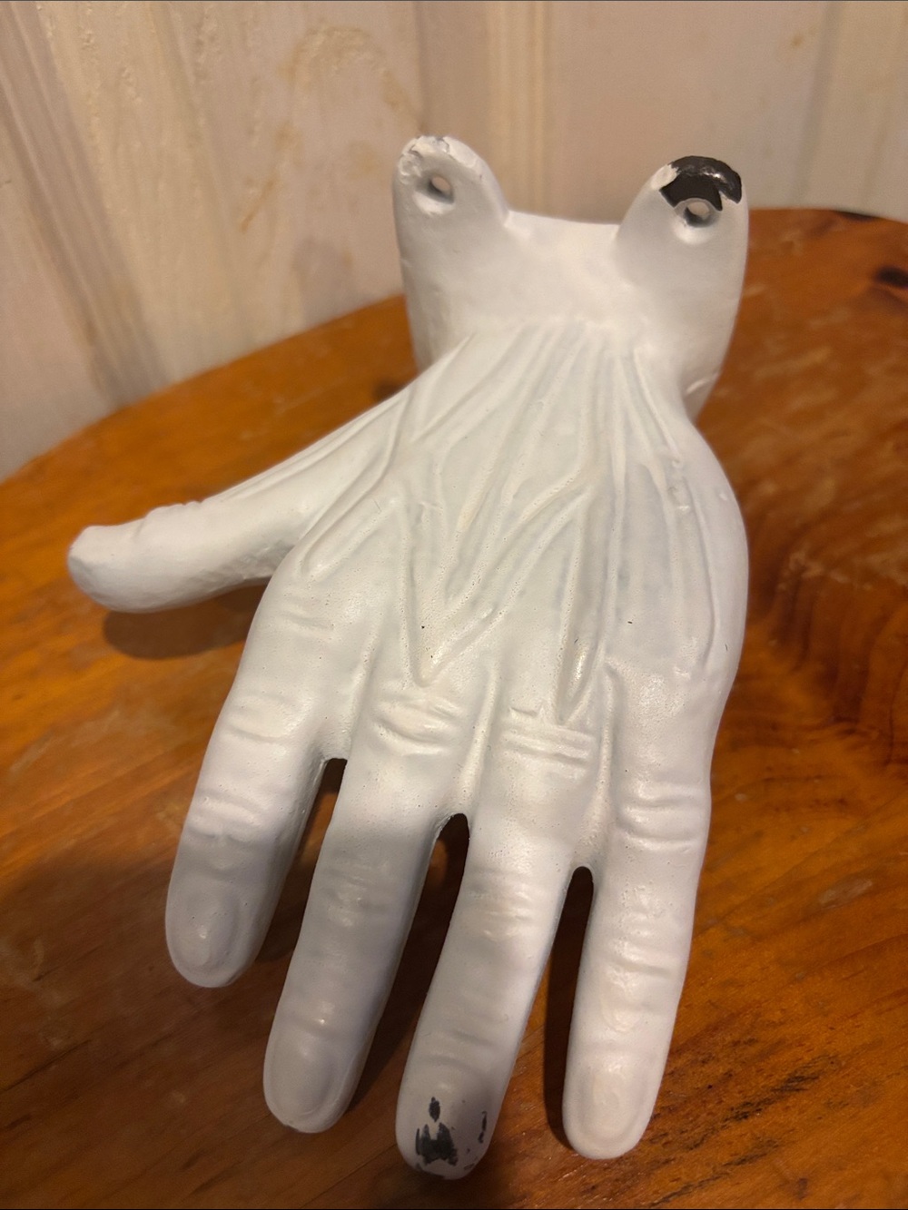 White Ceramic Hand - Decorative Accessory - Picture 5 of 5
